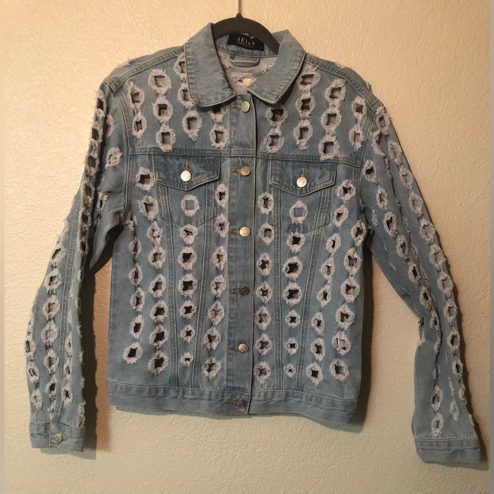 DIPPLE DENIM OVERSIZED DISTRESSED JACKET SIZE: SMALL